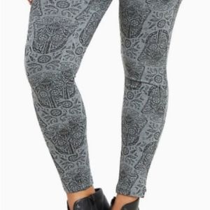 Torrid Darth Vader Star Wars sugar skull leggings gray size 0 0xl